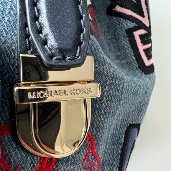 Michael Kors Beacon Small Embroidered Denim
Backpack Brand New! - Picture 10 of 12